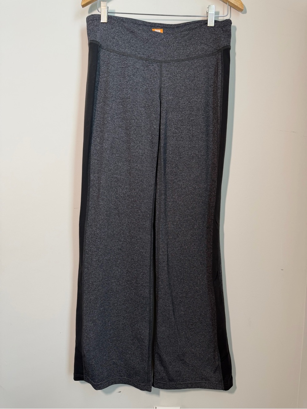 Lucy Powermax Wide Leg Yoga Pants Gray Black Side Panels Women’s Medium - Picture 2 of 8